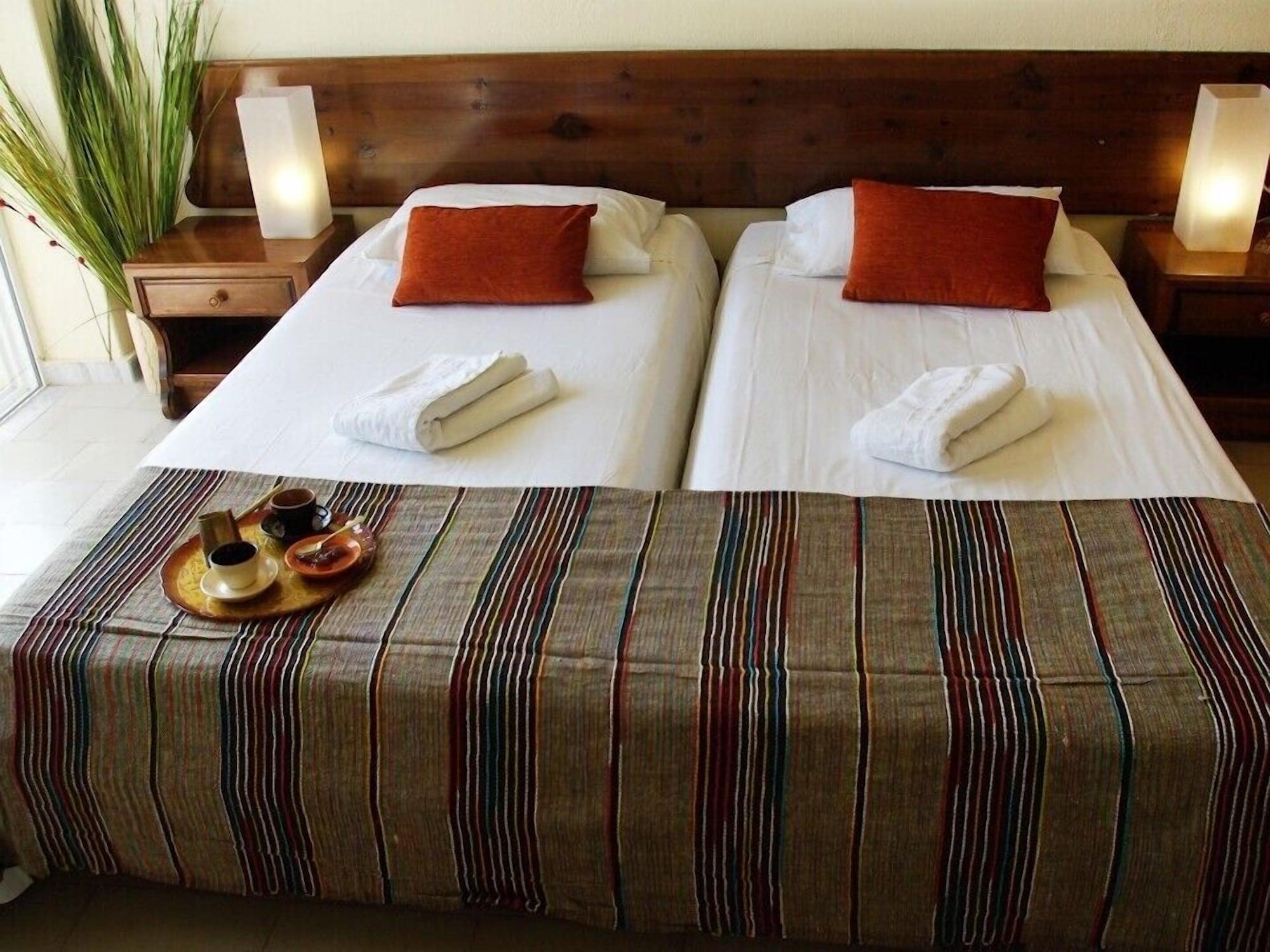 Thomas Hotel Monolithos  Eksteriør bilde
